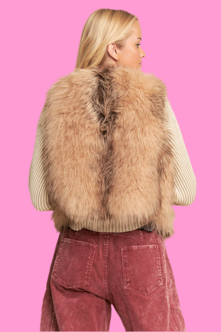 FAUX FUR LAYERED VEST