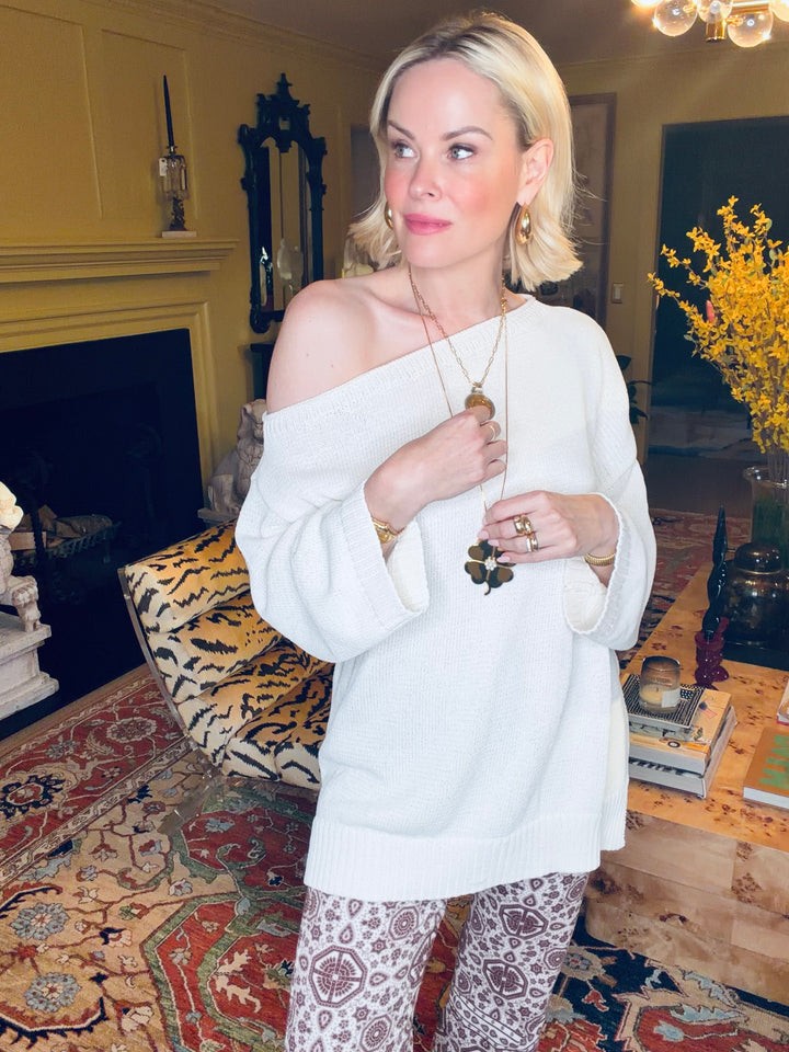 OFF SHOULDER TUNIC SWEATER