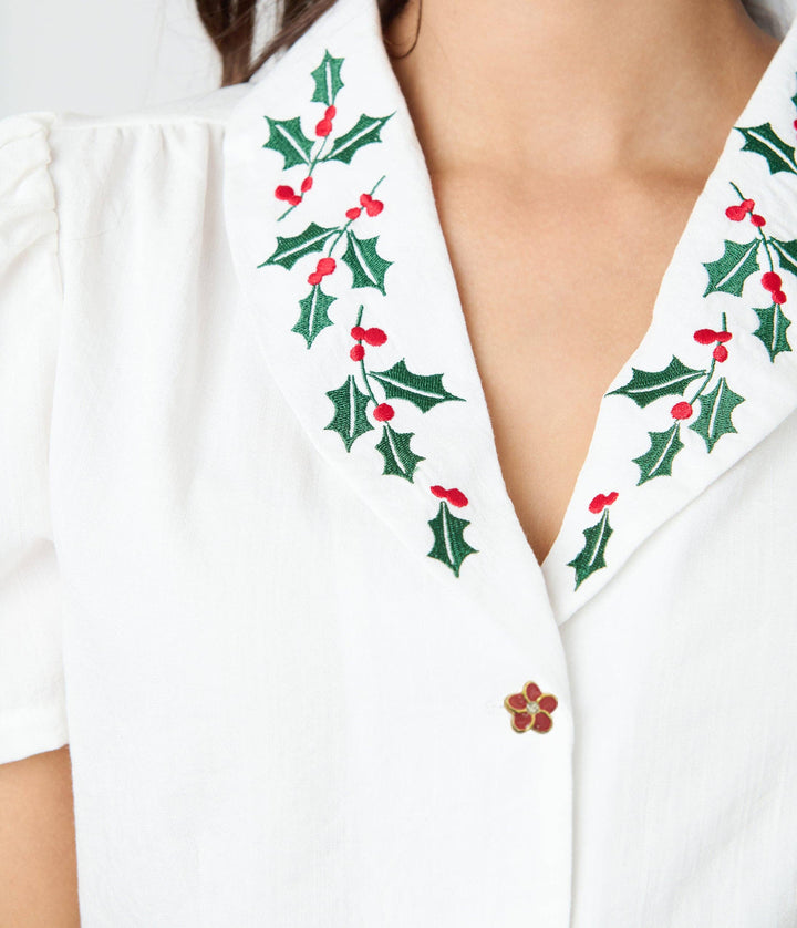 White & Holly Embroidered Collar Blouse