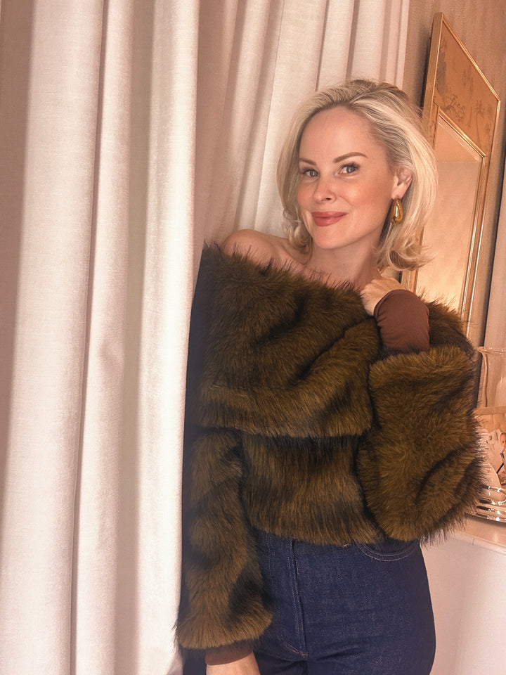 Pre-Order Off-Shoulder Faux Fur Blouse