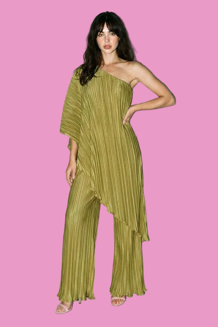 Pleated One Shoulder Set